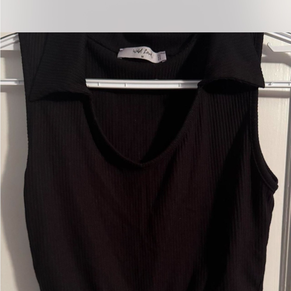 Chic Black Collared Tank Top